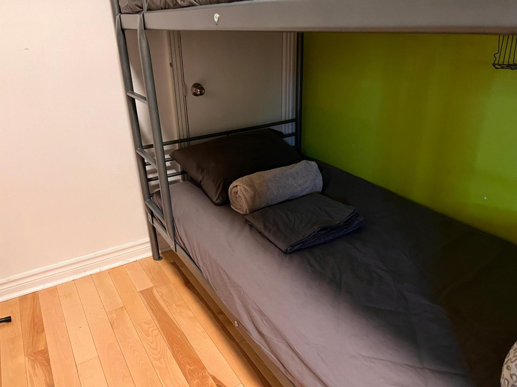 Auberge Pvt Hostel Montréal Extérieur photo