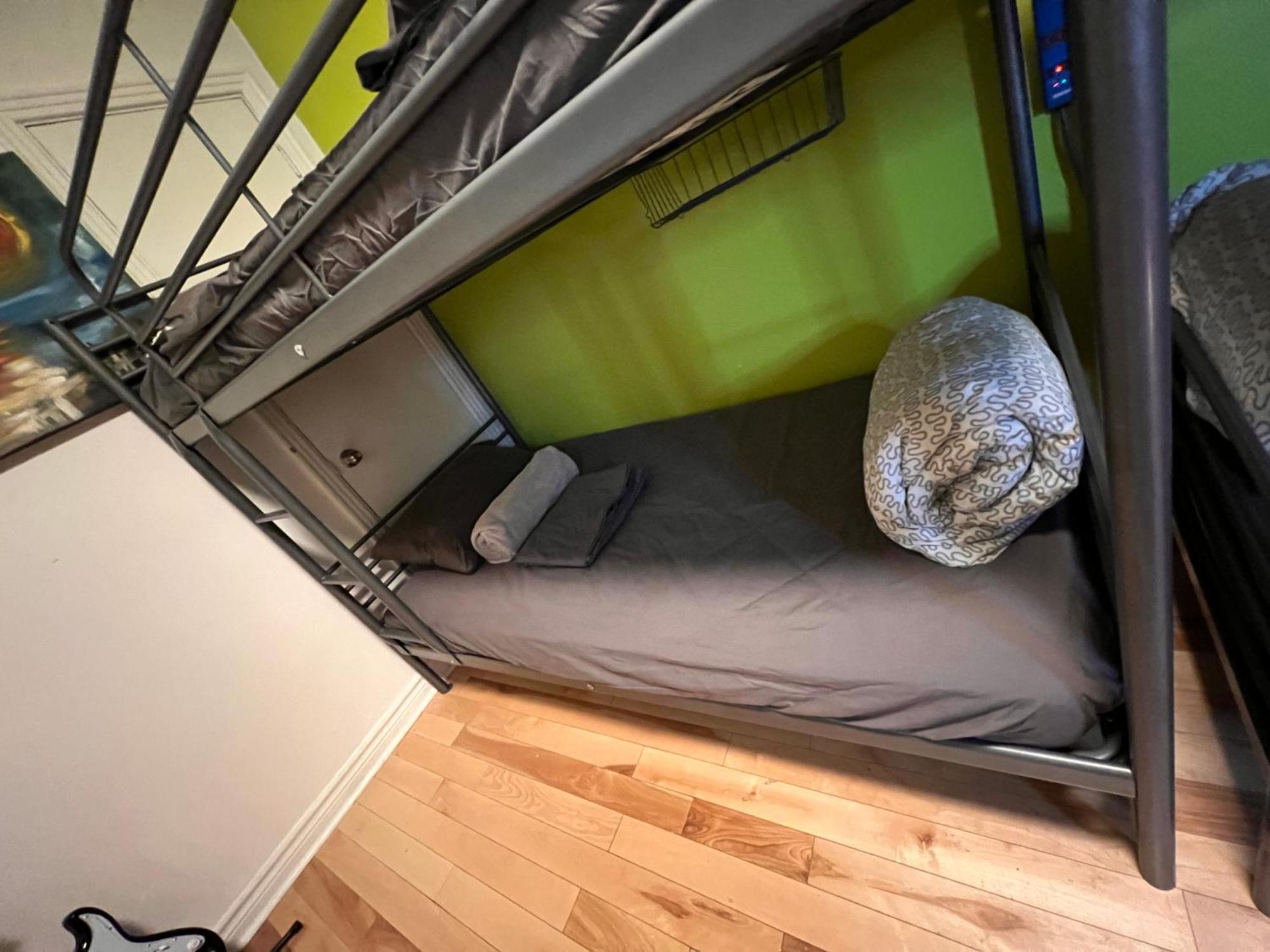Auberge Pvt Hostel Montréal Extérieur photo